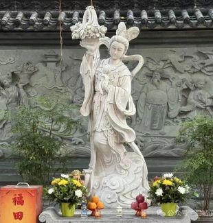 增城区荔城街凤凰山下的明代八景之仙井灵源 当年赢得存仙籍 还记春冈是旧基