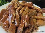 色香味俱全的增城区客家美食咸鹅肉 是在传统做法上经改良的结果
