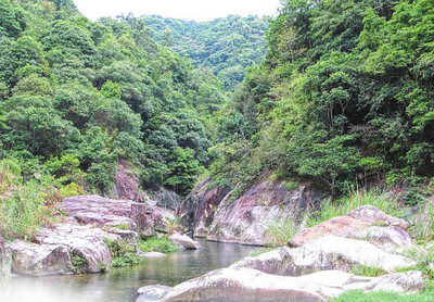 增城市正果镇畲族村打造民族特色村寨