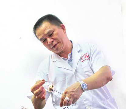 增城市派潭镇卫生站覃浩祥 用心守护佳松岭村民健康20载