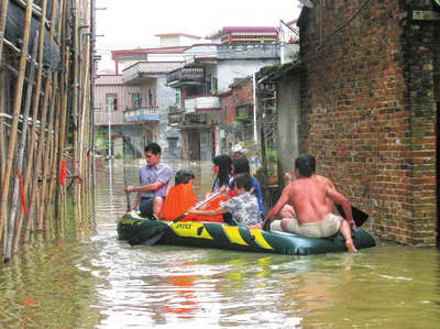 增城市各级部门履行职责 开展防洪抢险救灾工作