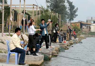 增城市发展都市型垂钓观赏渔业 做强做大荔乡的悠闲产业
