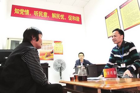 增城市“两代表一委员”工作室 听群众烦心事 做荔乡百姓贴心人