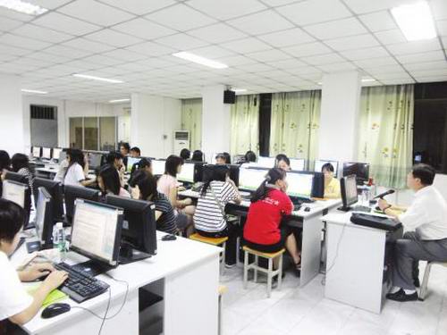 增城市职校:适应本地发展发展 创新培训模式  将职业培训进行到底