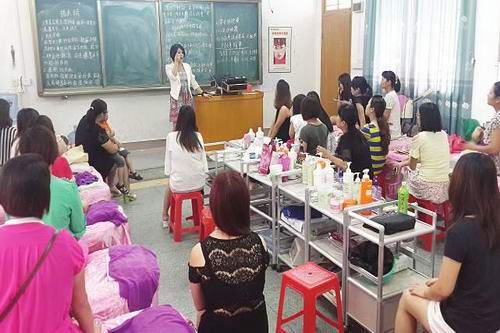 增城区统筹职教资源 开展职业教育和成人教育  特色引领 促进经济发展