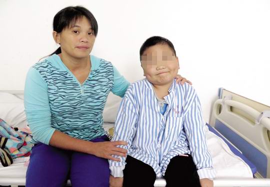 增城区派潭镇双头村8岁男孩江俊锋患肾病综合征 盼早日康复重返校园