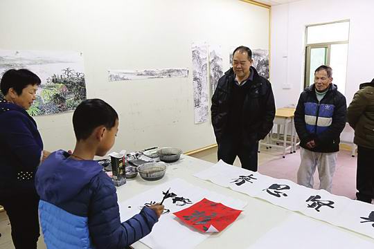 增城区中新镇濠迳村打造农村文化艺术节 荔乡农村书画室的前世今生