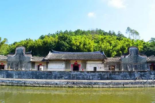 增城区中新镇联安水库的双塘村 林氏先祖勤劳致富 建“九厅十八井”豪宅