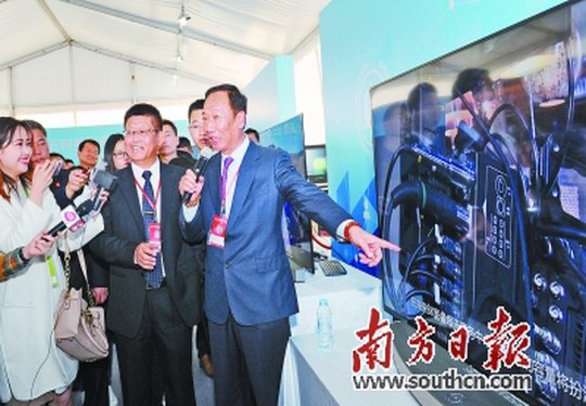 广州增城第10.5代显示器全生态产业园区动工  富士康将扎根广州建科技新城