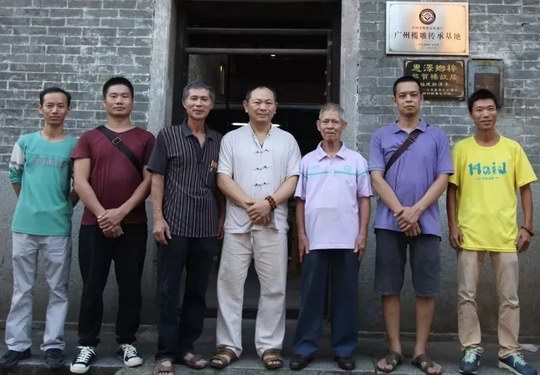 广州榄雕起源于增城 传统 榄雕几经兴盛与衰落 现存八大榄雕工艺传承人简介