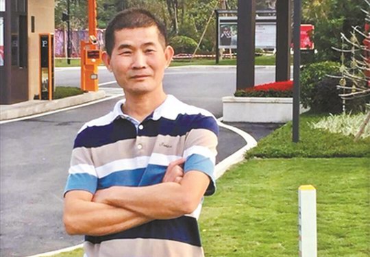 增城区东方村马碲石干部张月明 任劳任怨照顾叔叔 树起了孝老爱亲的榜样