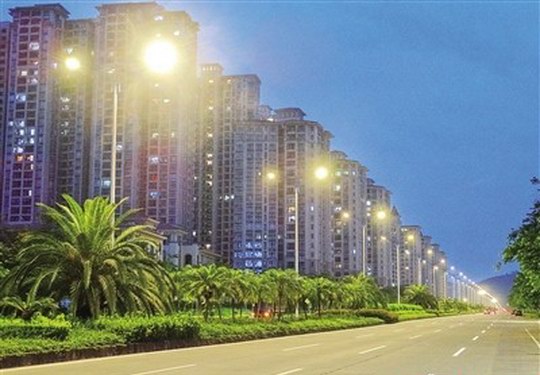 增城区中心城区及农村地区路灯建设成效显著 照亮千家万户回家的路