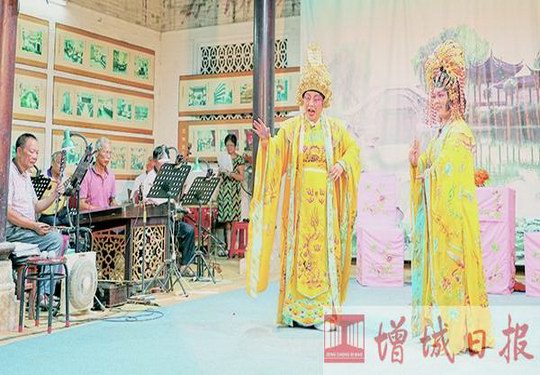 增城区荔城街的夏街村曲艺社 十余载献唱近千场 让广府老年群众过足"戏瘾”