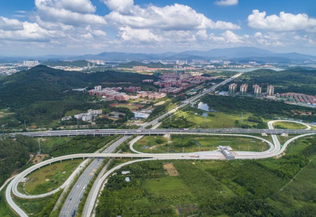 广州市增城区建设“四好农村路” 发展乡村振兴“绿色经济路网”