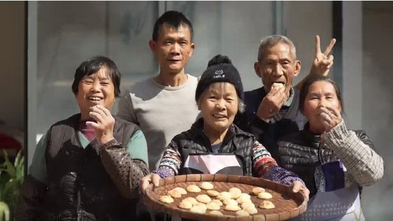 增城区派潭镇高埔村的传统"熬饼”美食  是客家祖先留下的宝贵饮食文化