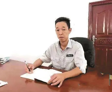 广州市增城区殡仪馆的范伟房 门外汉苦练成为中坚力量 让逝者有尊严地告别世界