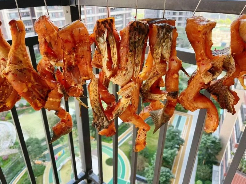 凡尔晒:腊肉和腊肠是广州增城人过秋冬季的标配 散发着其独有的香味