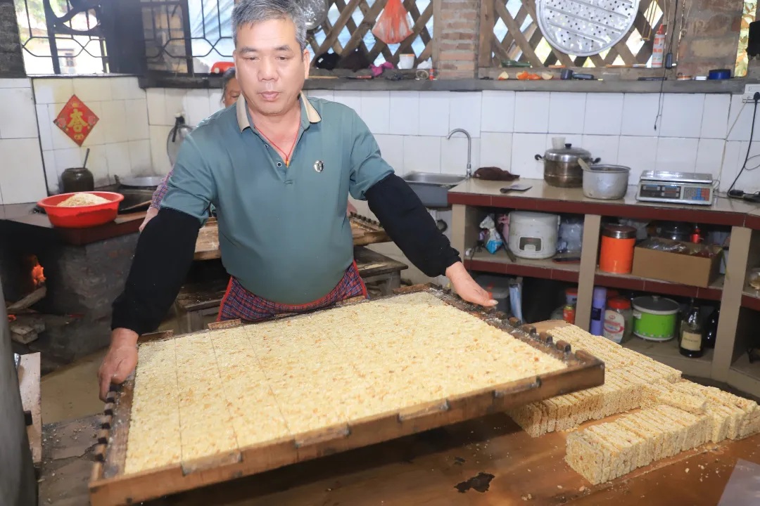 飘香中的年味记忆:广州市增城区中新镇南池村的传统客家小吃米澄